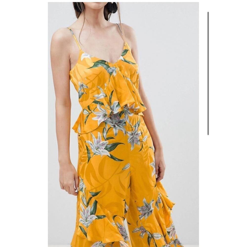 River Island Yellow Floral Sleeveless Satin Romper Size 6